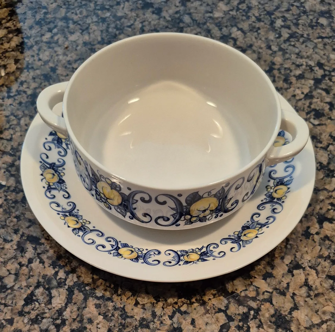 Villeroy & Boch vintage CADIZ porcelain,  67 pieces set image indicator(7)