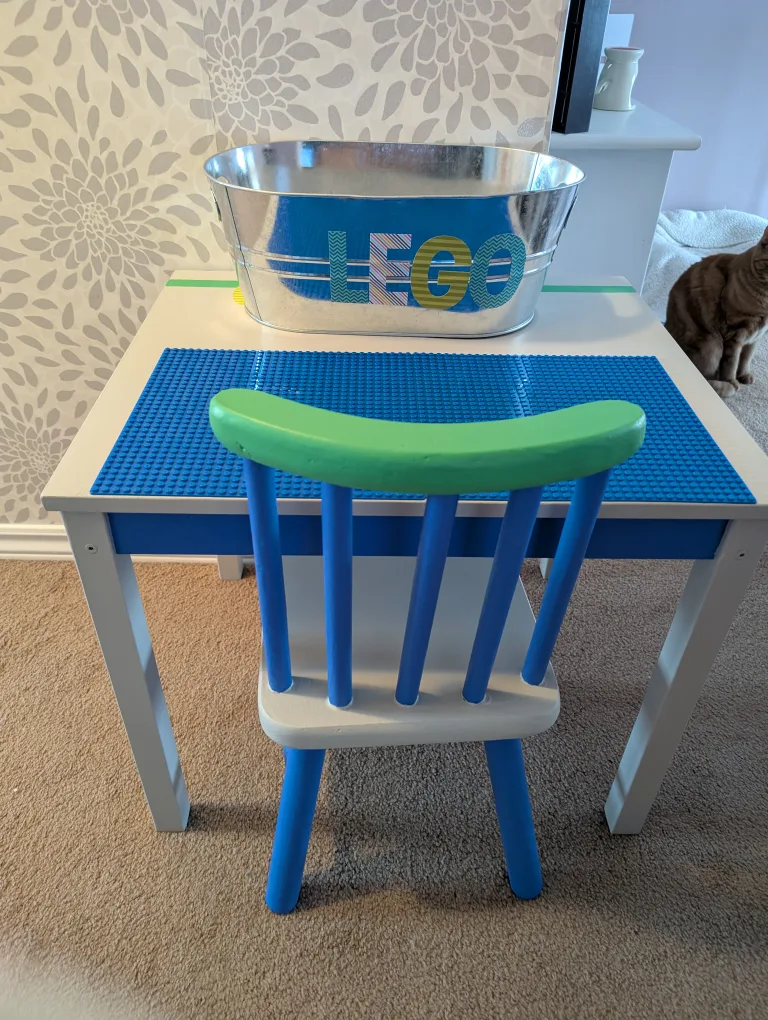Kids Lego Table and Chair Set image indicator(2)