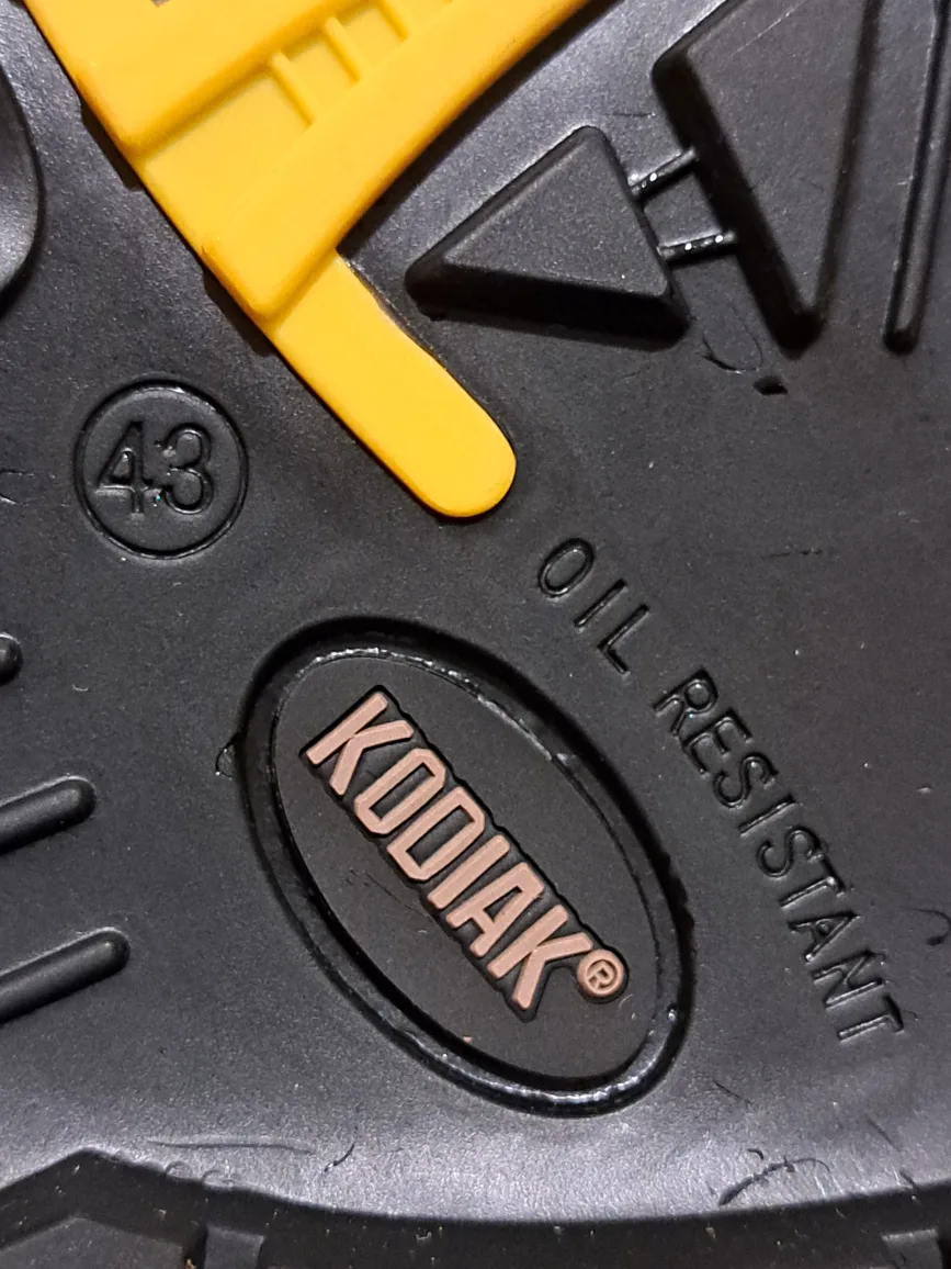 Brand new Kodiak Men's Brown Leather Work Boots - Size 9 image indicator(9)