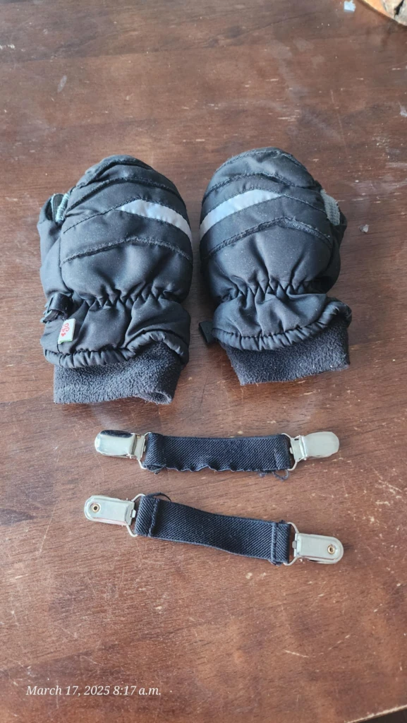 Kids' Black Winter Mittens with Attached Wrist Straps