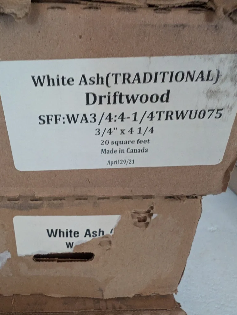 Brand New White Grey Ash Driftwood Hardwood Flooring image indicator(8)