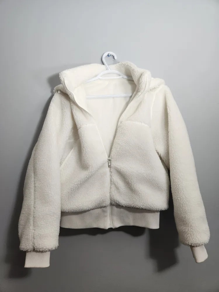 Cream Sherpa Zip-Up Hoodie from Andar ( Korean Yoga brand) image indicator(6)