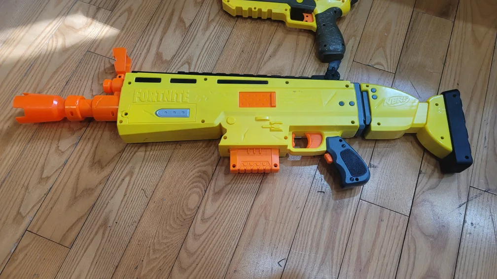 Fortnite NERF Guns - 2 Pack image indicator(2)