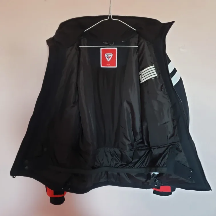 Rossignol Black Ski Jacket (Excellent Condition) image indicator(4)