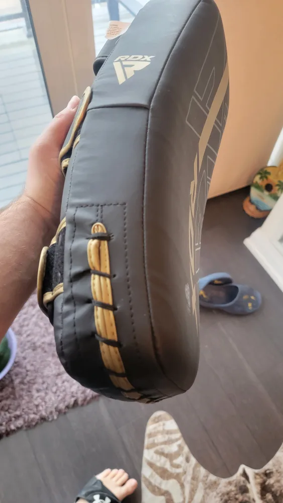 RDX Kara Kickboxing Pads - Pair image indicator(5)