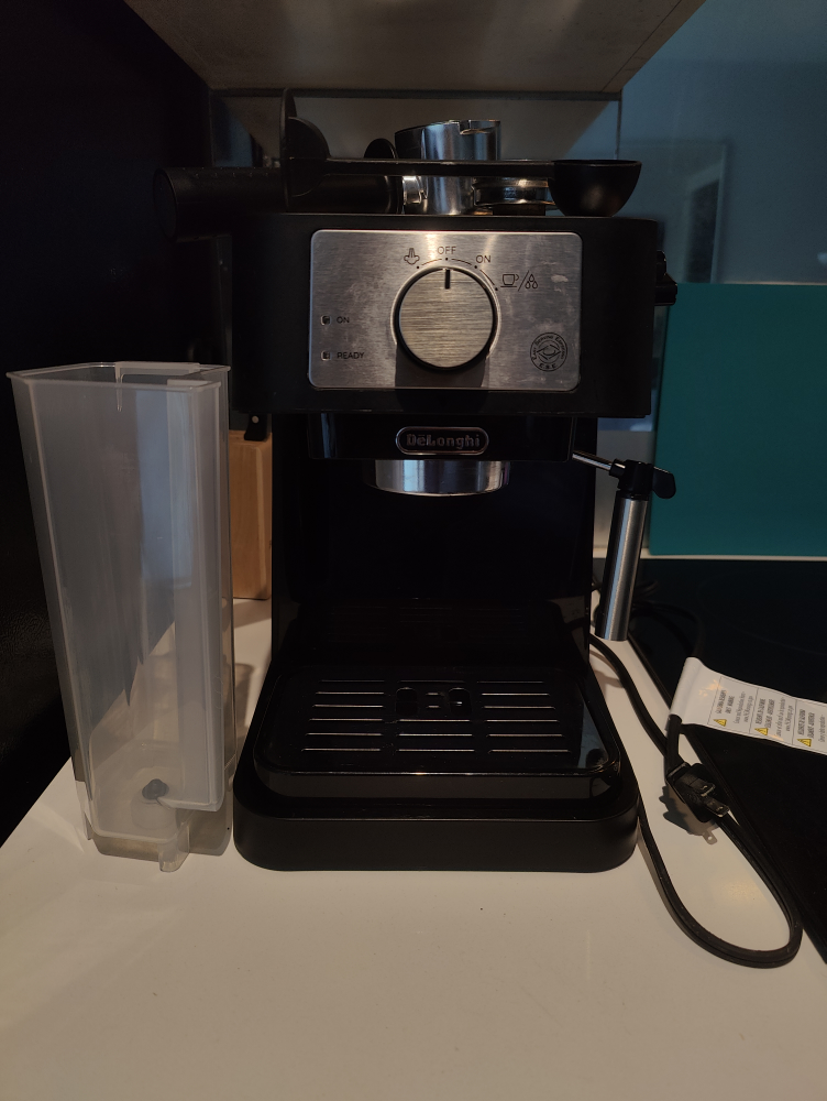 De’Longhi Stilosa Espresso COFFEE MACHINE