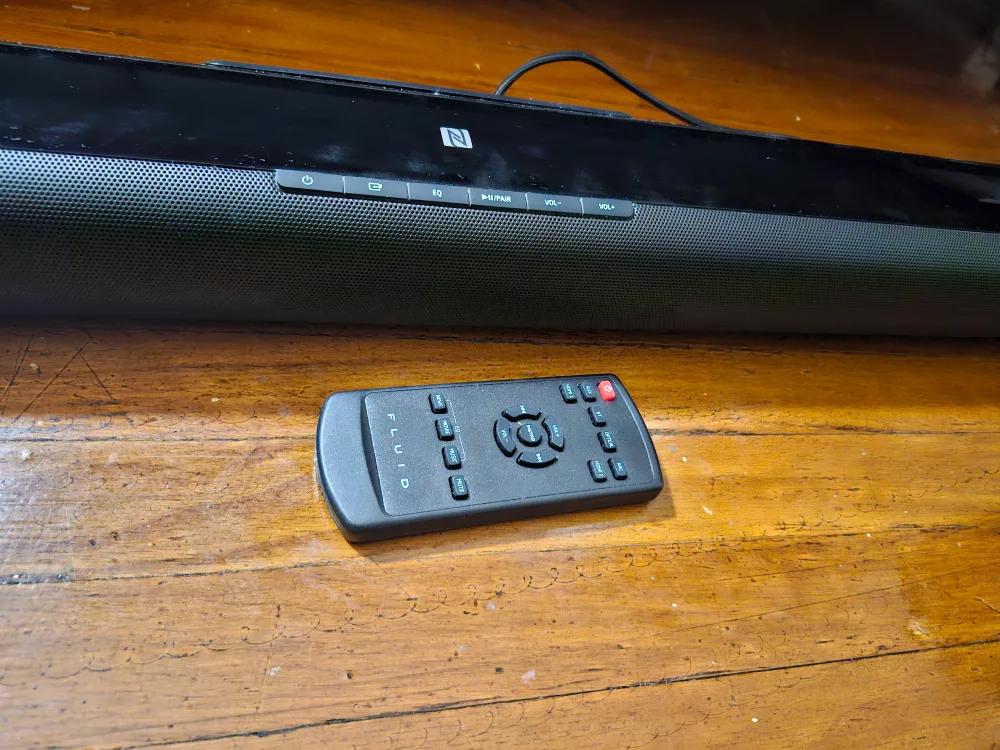 Fluid 2.0 Bluetooth Soundbar with Remote Like New image indicator(4)