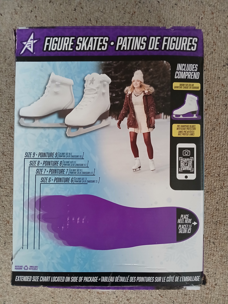 BRAND NEW Womens Figure Skates Size 9