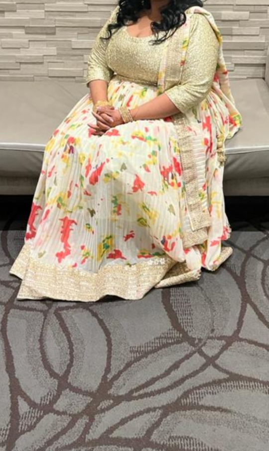 Gorgeous Gold and Floral Lehenga Choli - photo 2