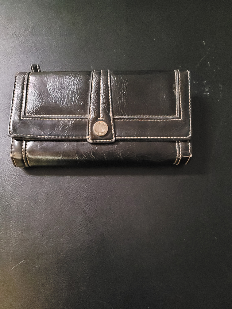 Black Leather Wallet - photo 2