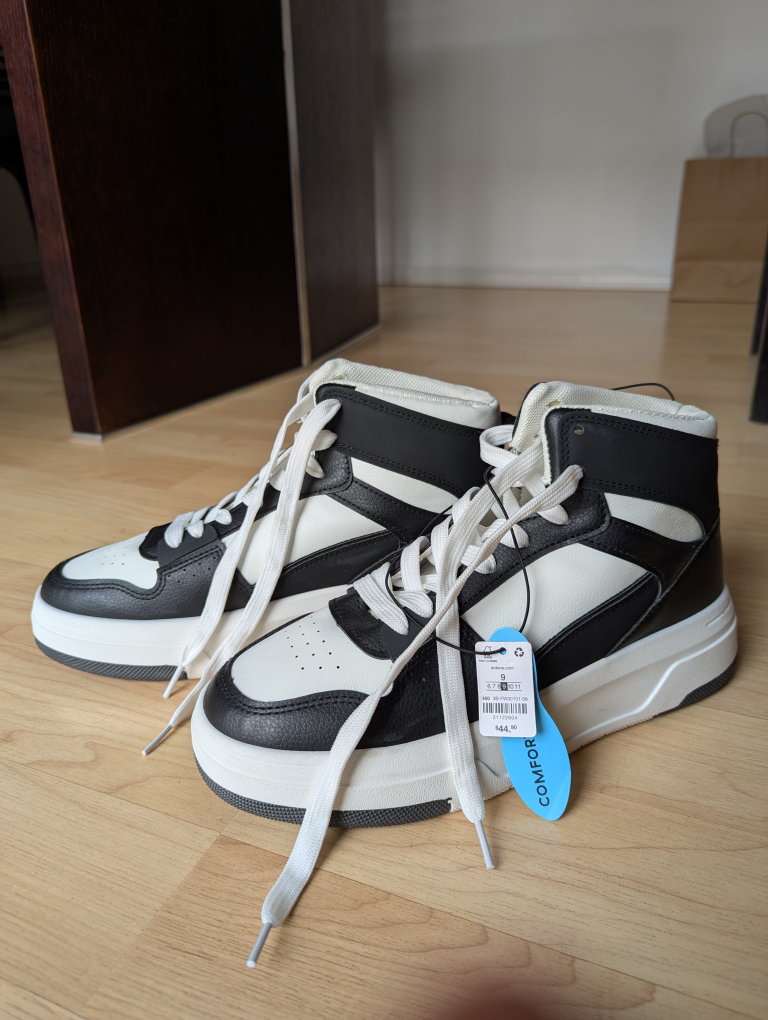 New Women's High-Top Sneakers - photo 2