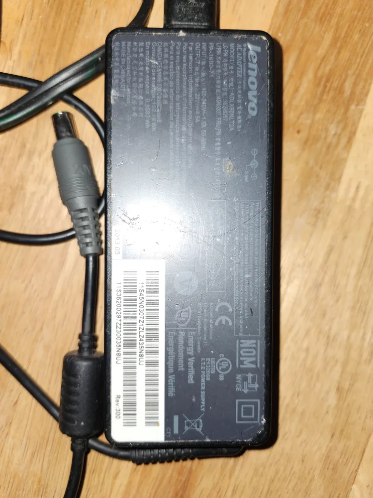 Lenovo Laptop Power Adapter image indicator(2)