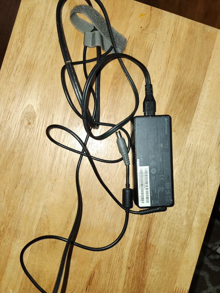 Lenovo Laptop Power Adapter image indicator(4)