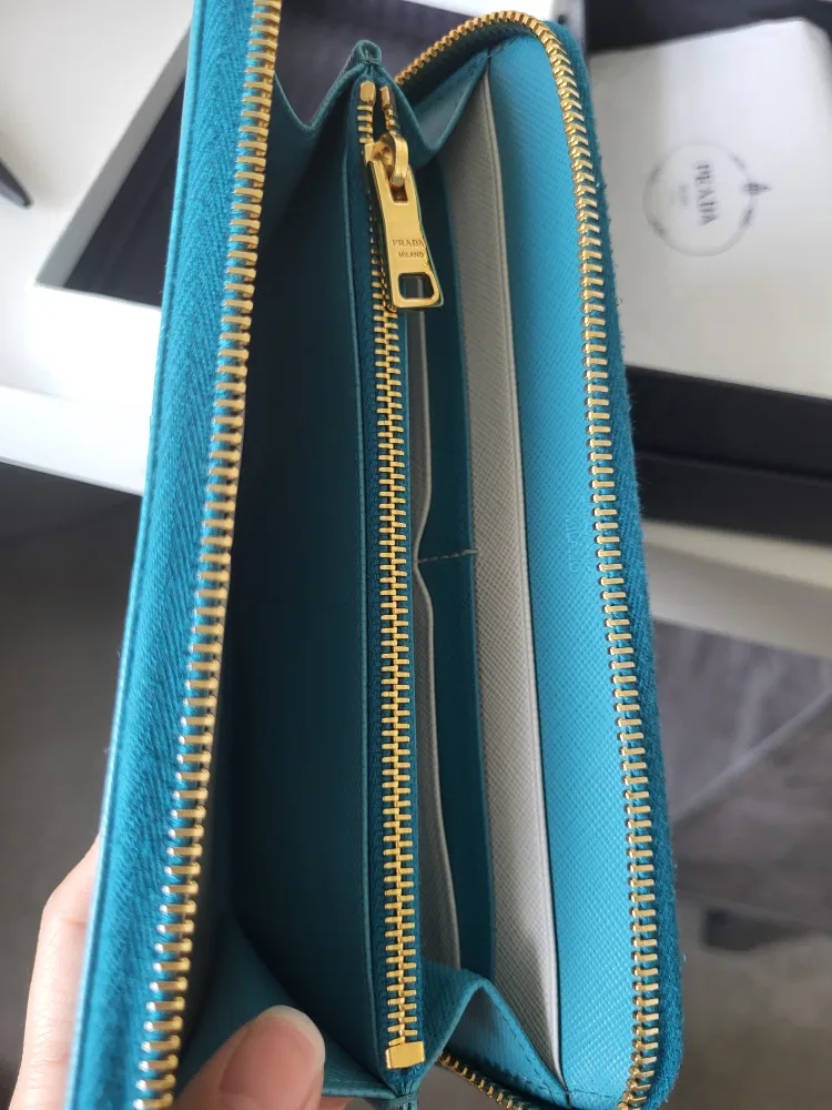 Authentic Prada Large Saffiano Wallet image indicator(4)