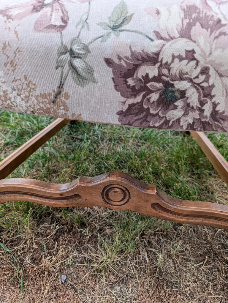 Vintage Floral Armchair Solid Wood and Padded Seat 🧡 image indicator(6)