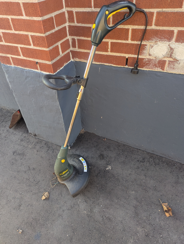 Electric Weed Wacker