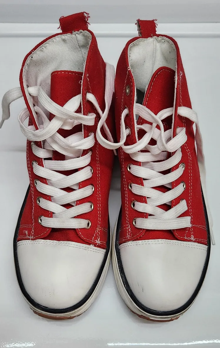 Red Platform High-Top Canvas Sneakers image indicator(2)