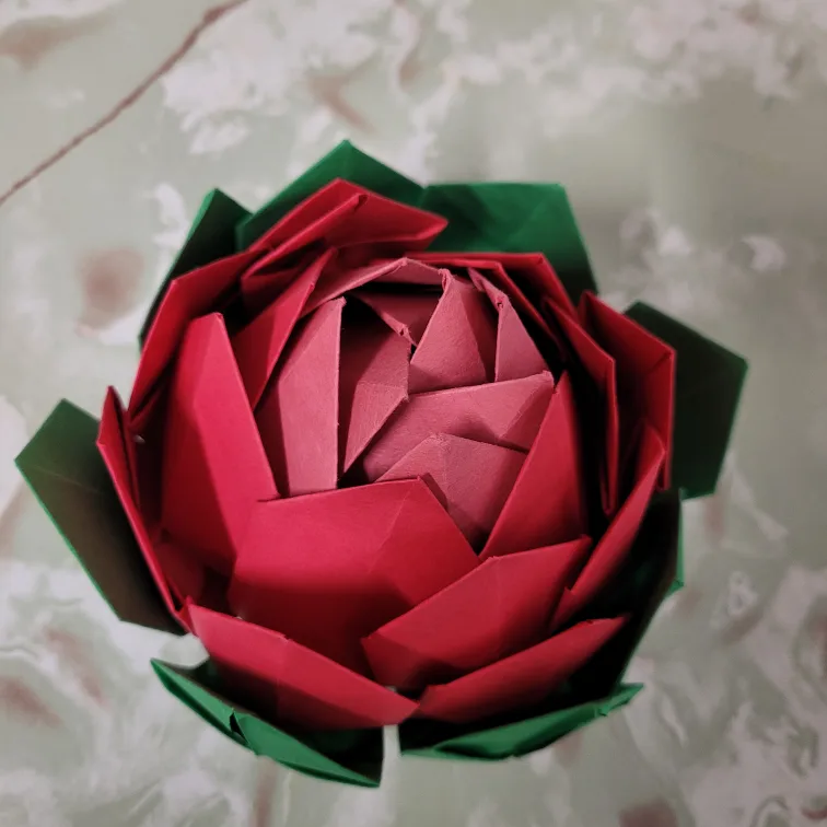 Handmade Origami Lotus Flower image indicator(2)