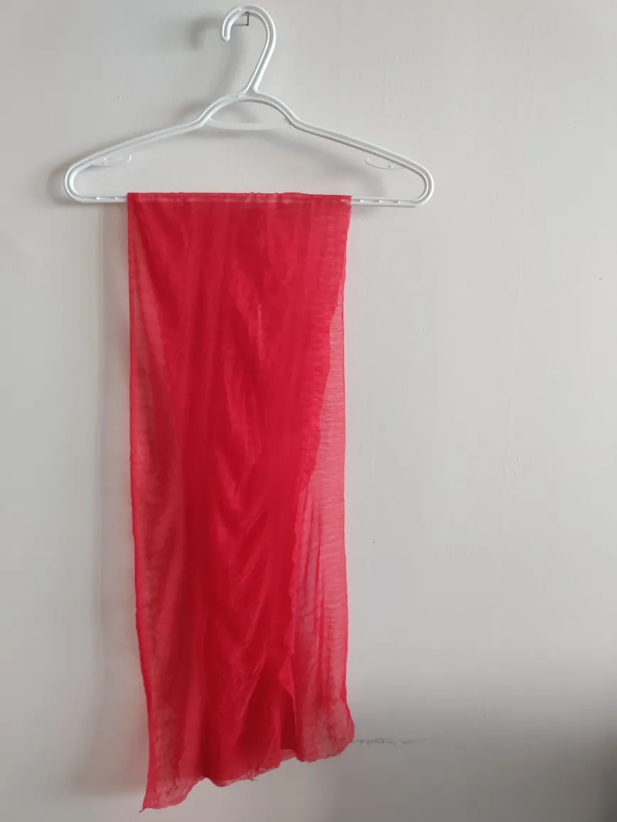 Lot 3x Scarves image indicator(3)