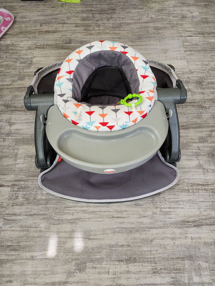 Ingenuity SmartSit Floor Seat with Tray