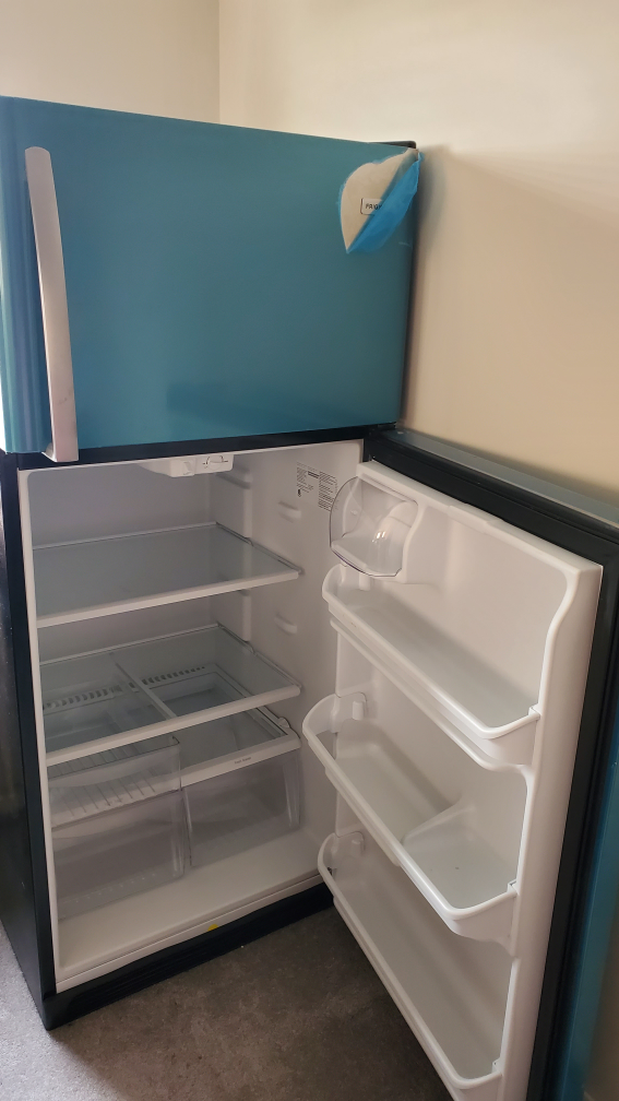 Fridge with top freezer - photo 4