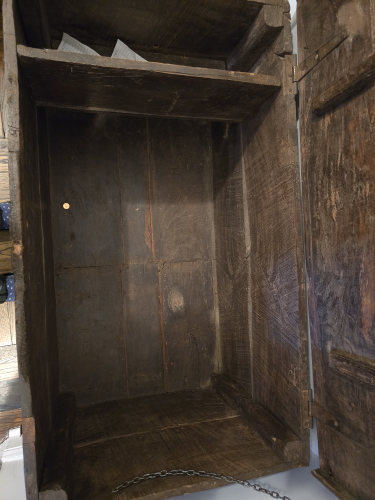 Antique Wooden Chest Trunk - photo 3