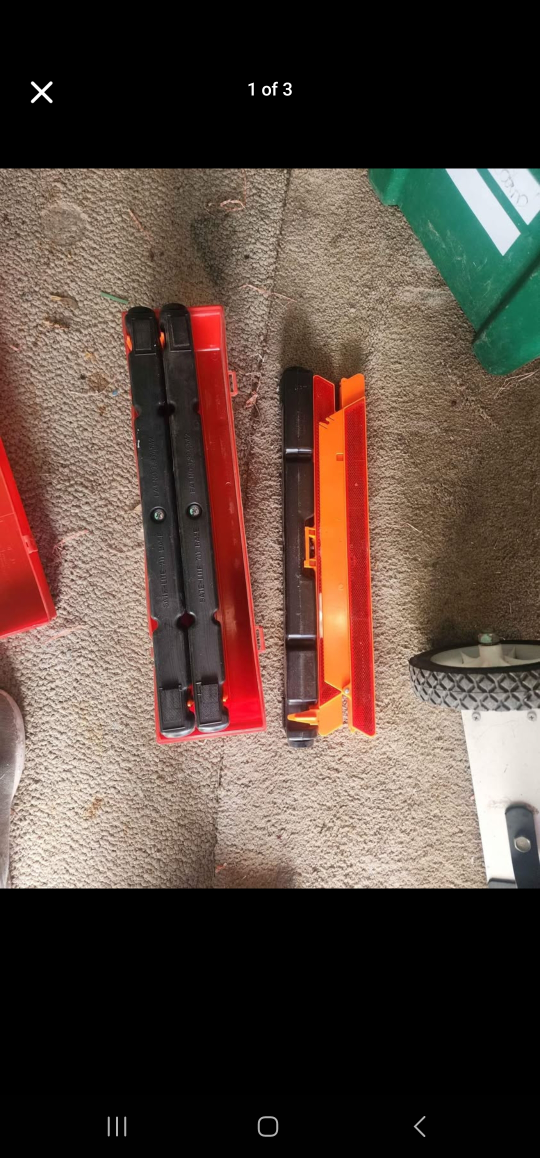 Pair of SAFE-LITE 71 BASE Road Flares with Cases