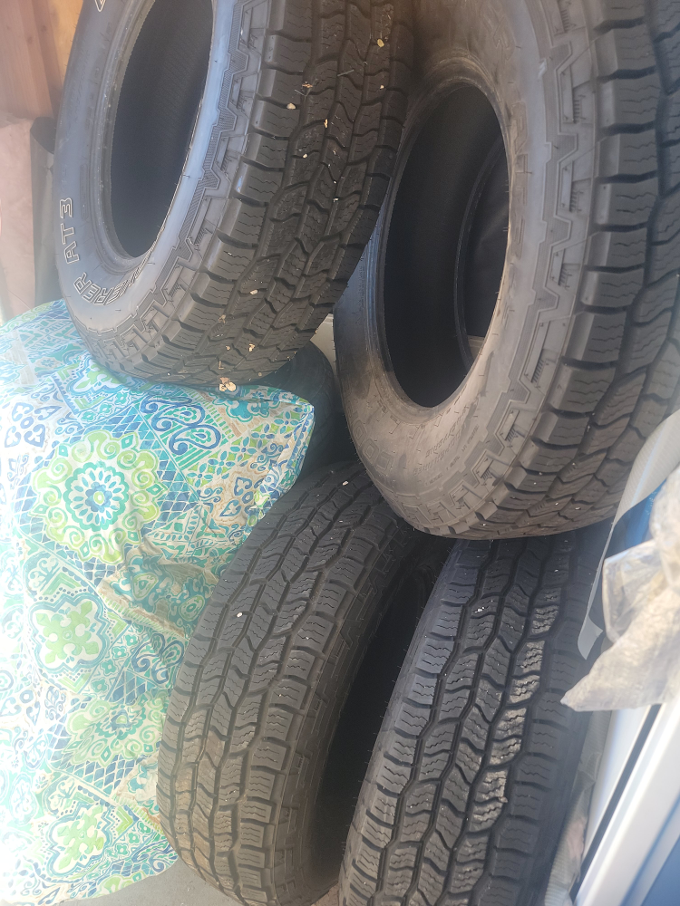 4 Tires Cooper discoverer tires. - photo 3