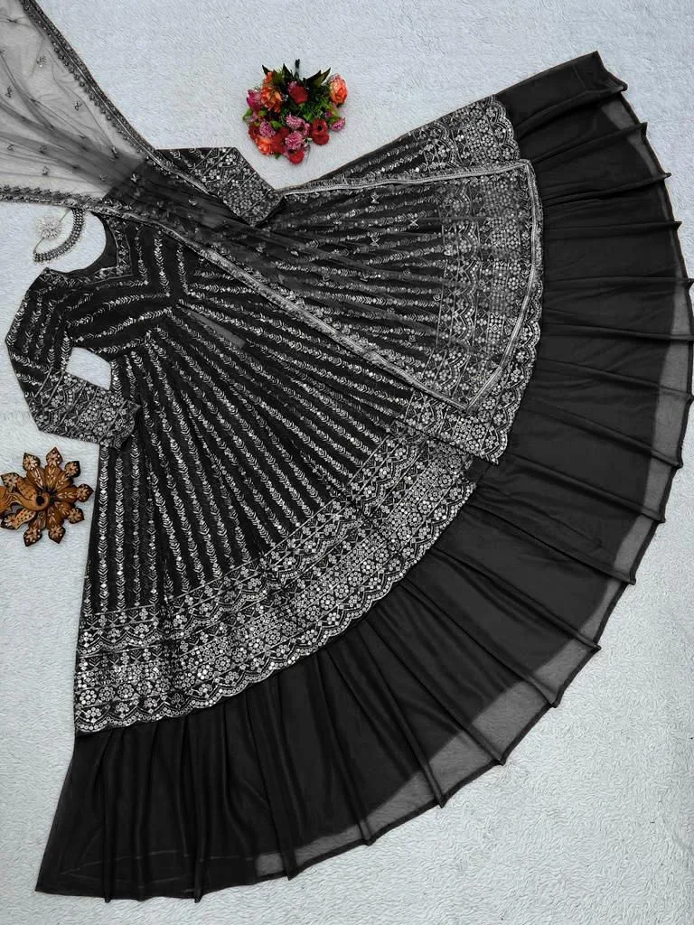 sale traditional suit free size thumbnail