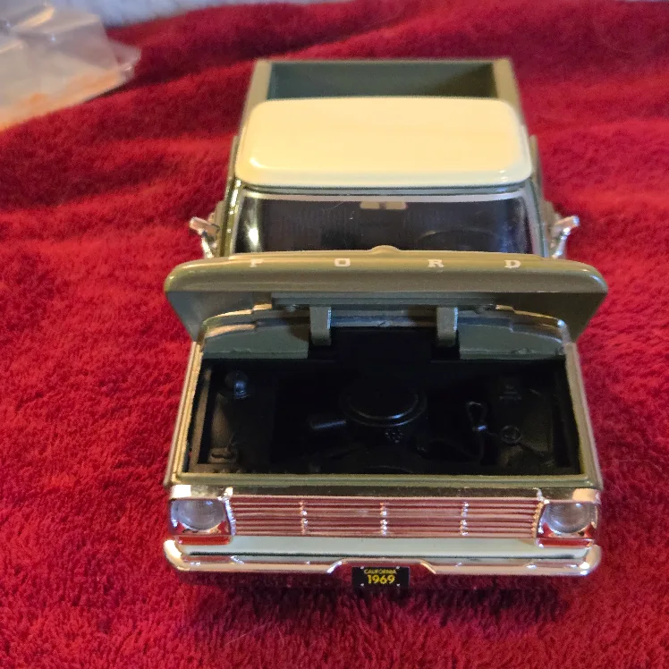 1969 Ford F-100 Pickup Truck Model - asking 30 or trade image indicator(5)