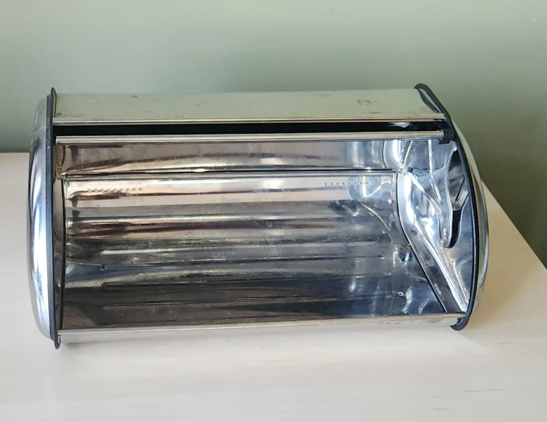 Vintage Stainless Steel Bread Bin image indicator(2)