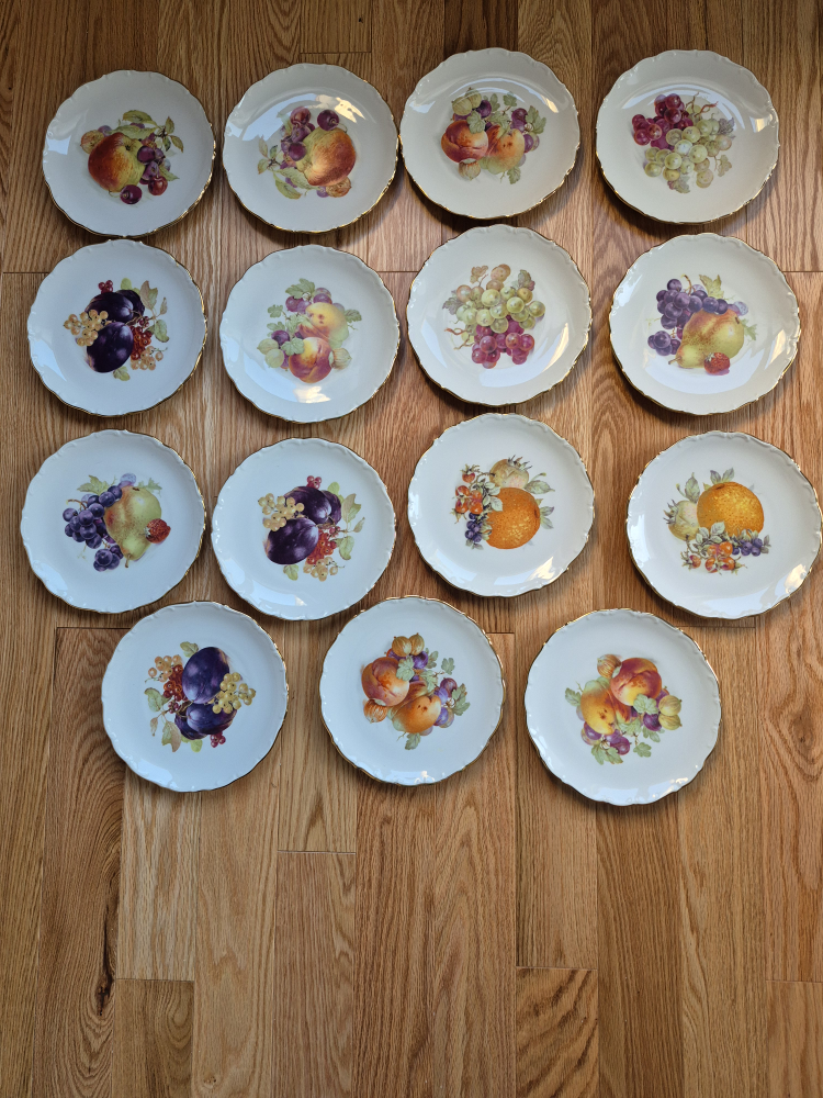 Set of 15 Vintage Fruit Dessert Plates