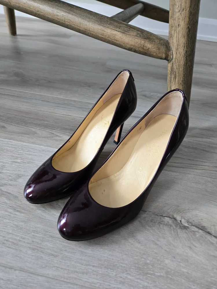 Burgundy Patent Leather Pumps image indicator(5)