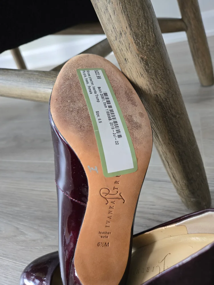 Burgundy Patent Leather Pumps image indicator(8)