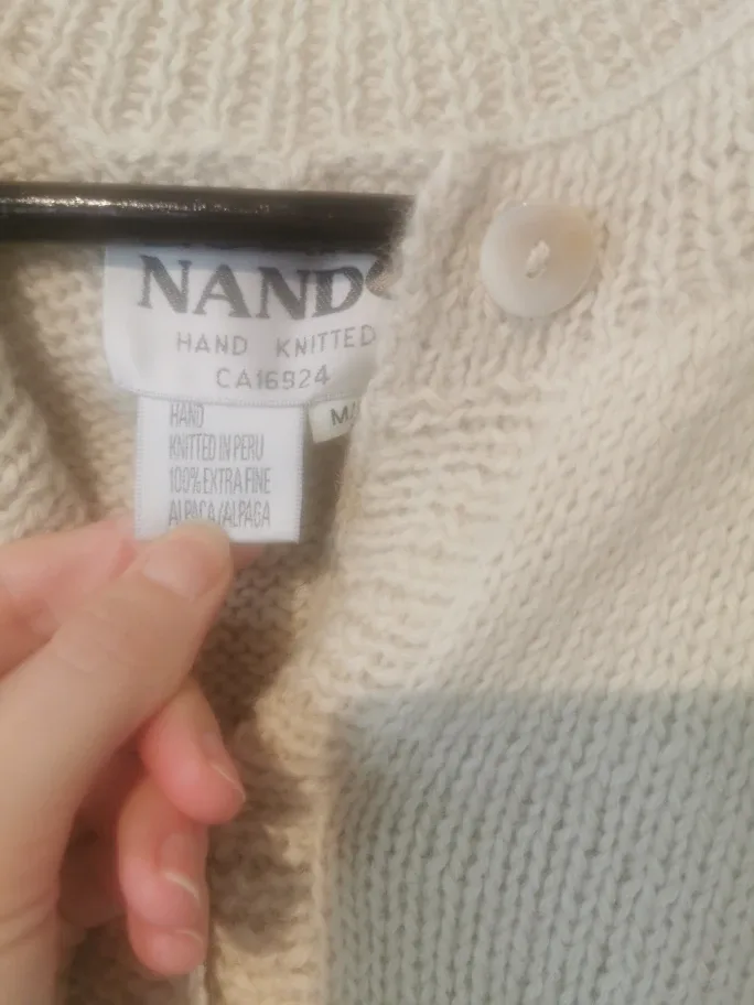 vintage hand knit medium cardigan alpaca image indicator(7)