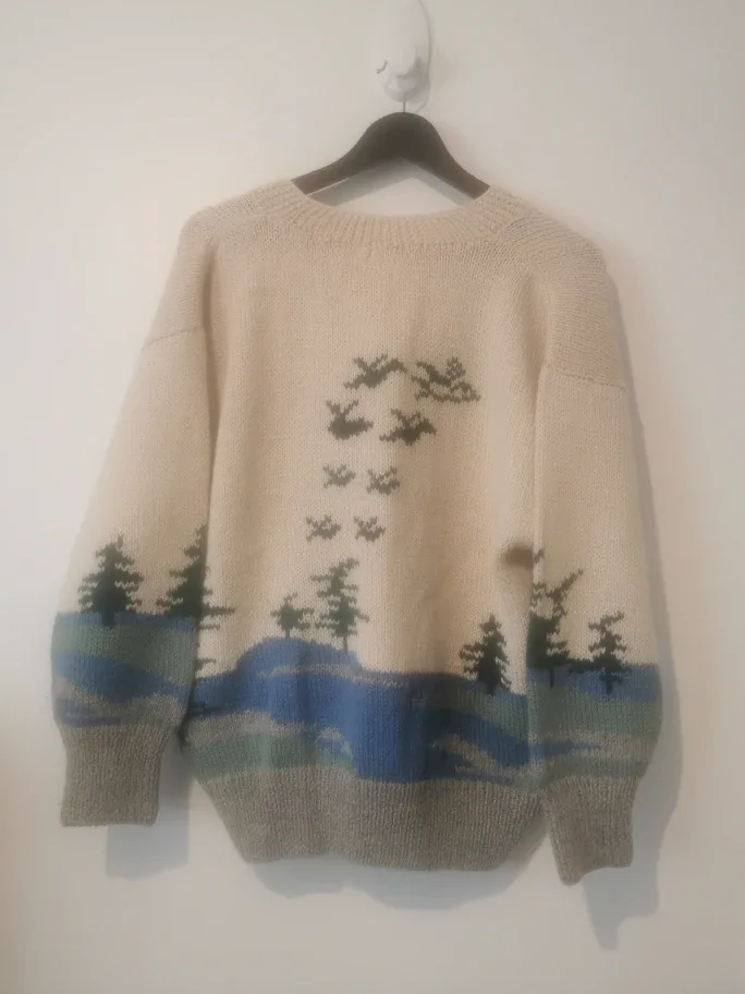 vintage hand knit medium cardigan alpaca image indicator(8)