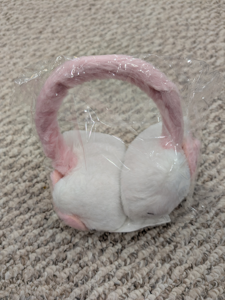 Hello Kitty Ear Warmer - photo 2