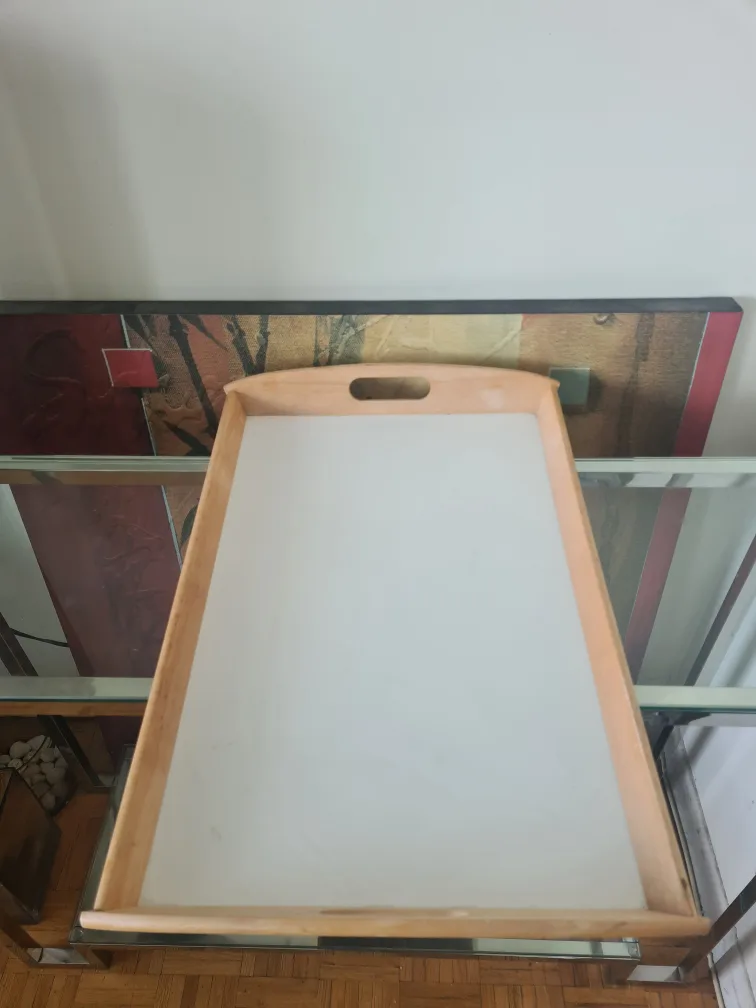 Wooden Serving Tray with White Insert image indicator(2)