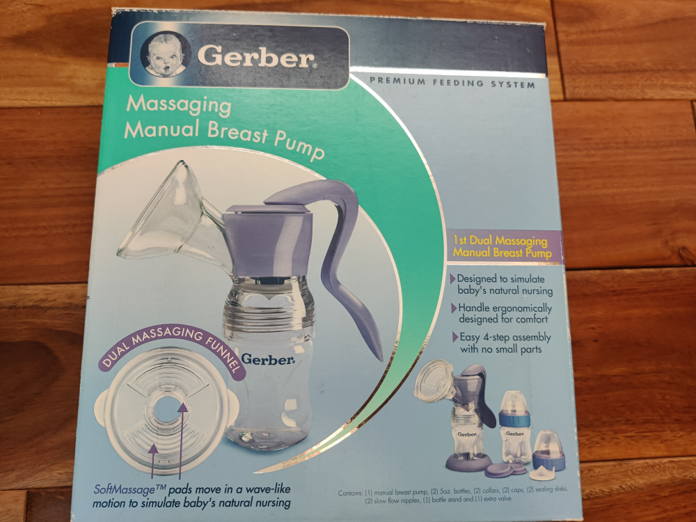 Gerber manual breast pump