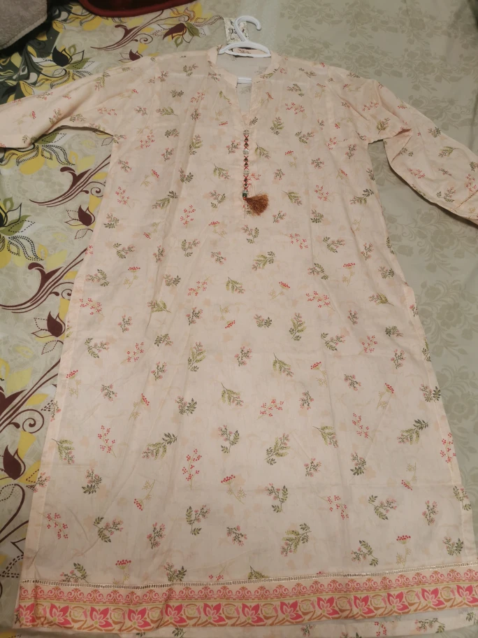 ACE Brand Women's Floral Kurti - Size Medium