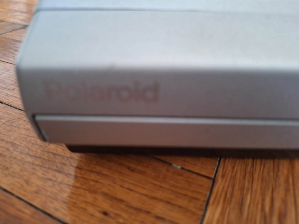 Polaroid 1200Si Instant Camera with Case - photo 2