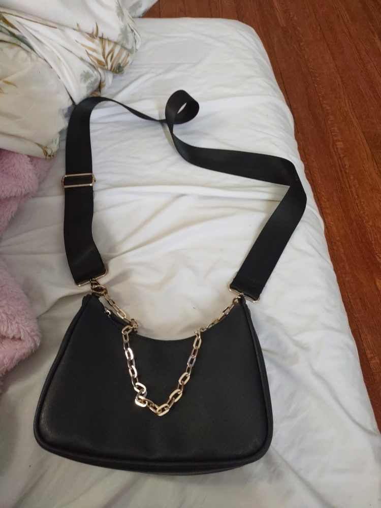 Black Chain Strap Bag