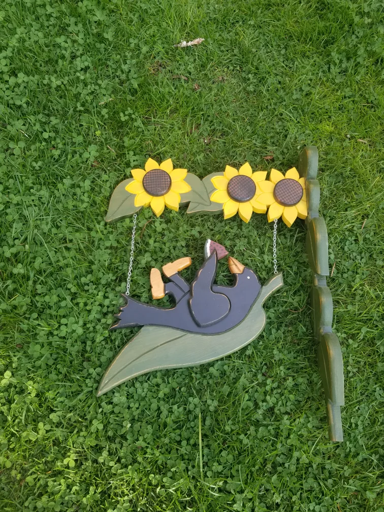 Handcrafted Wooden Bird and Sunflower Garden Decor image indicator(2)