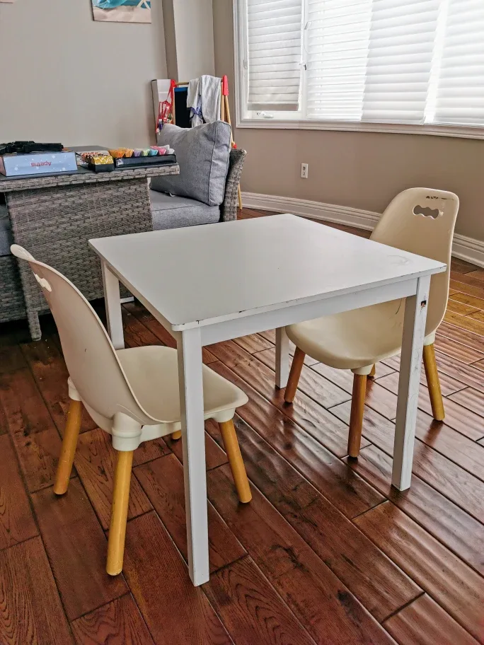 Kids wood table and two chairs image indicator(2)
