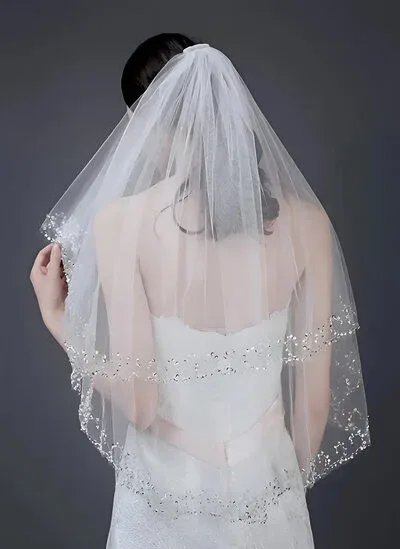 BRAND NEW Beautiful Ivory Wedding Veil 2 Tiers with Silver Beads image indicator(3)