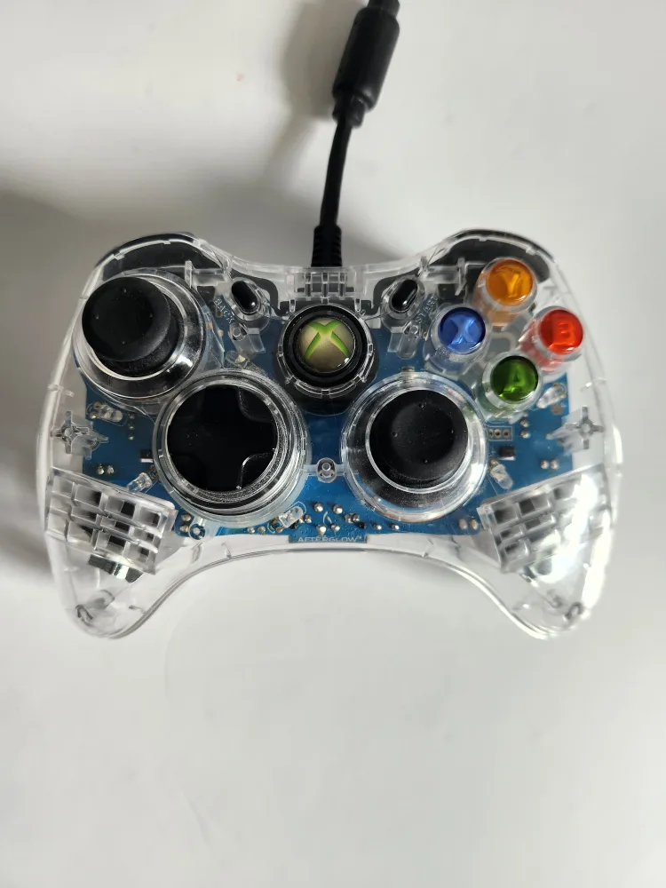 Clear Xbox Controller - Afterglow image indicator(2)