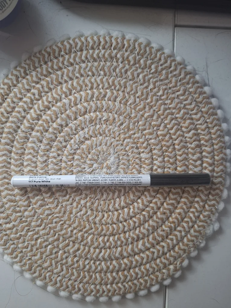 Annabelle Kohl Eyeliner Duo, color white image indicator(2)