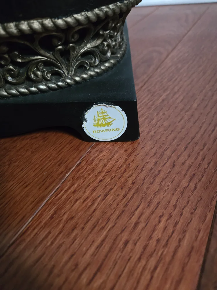 Ornate Decorative Box with Lid image indicator(5)