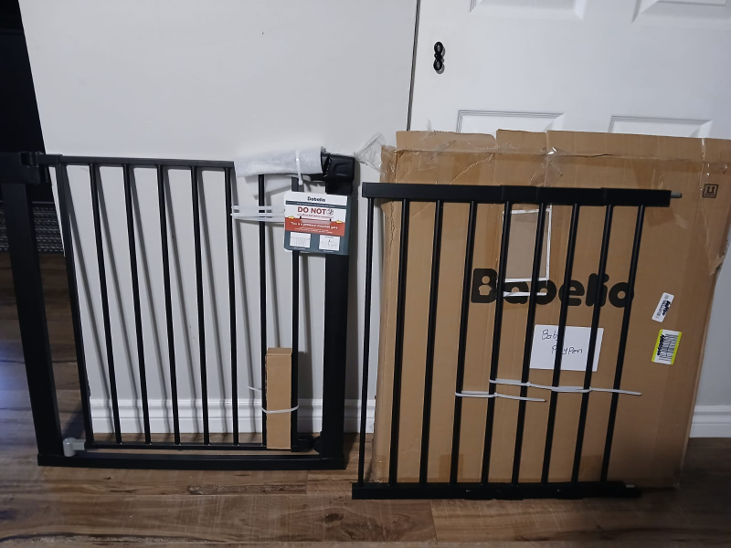 Baby Safety Gate - Black - New in Box