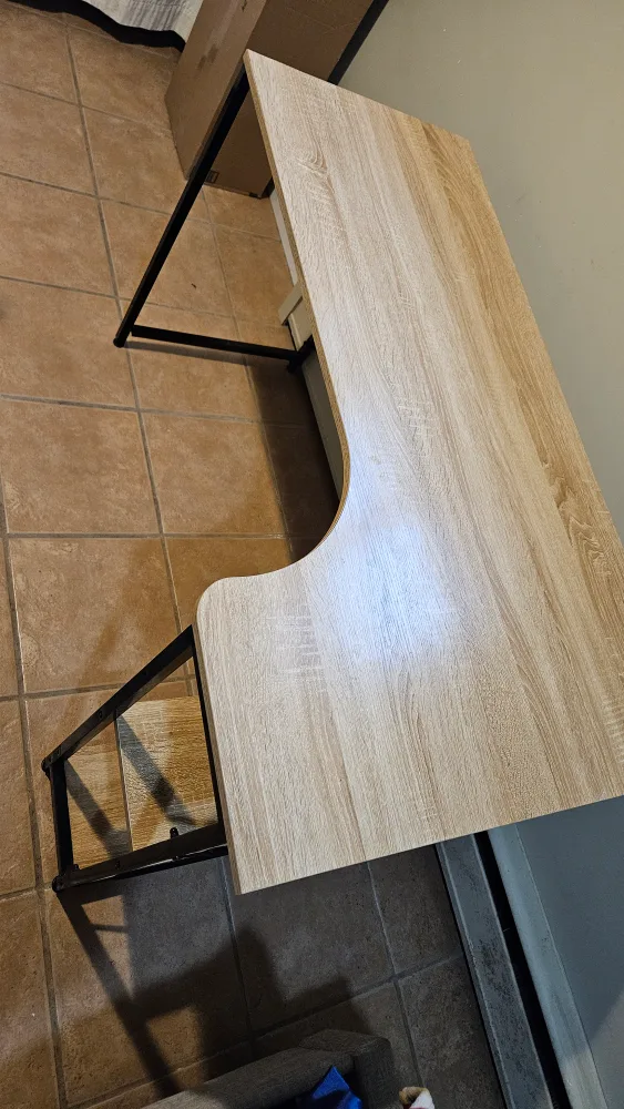 Giveaway - study desk image indicator(2)